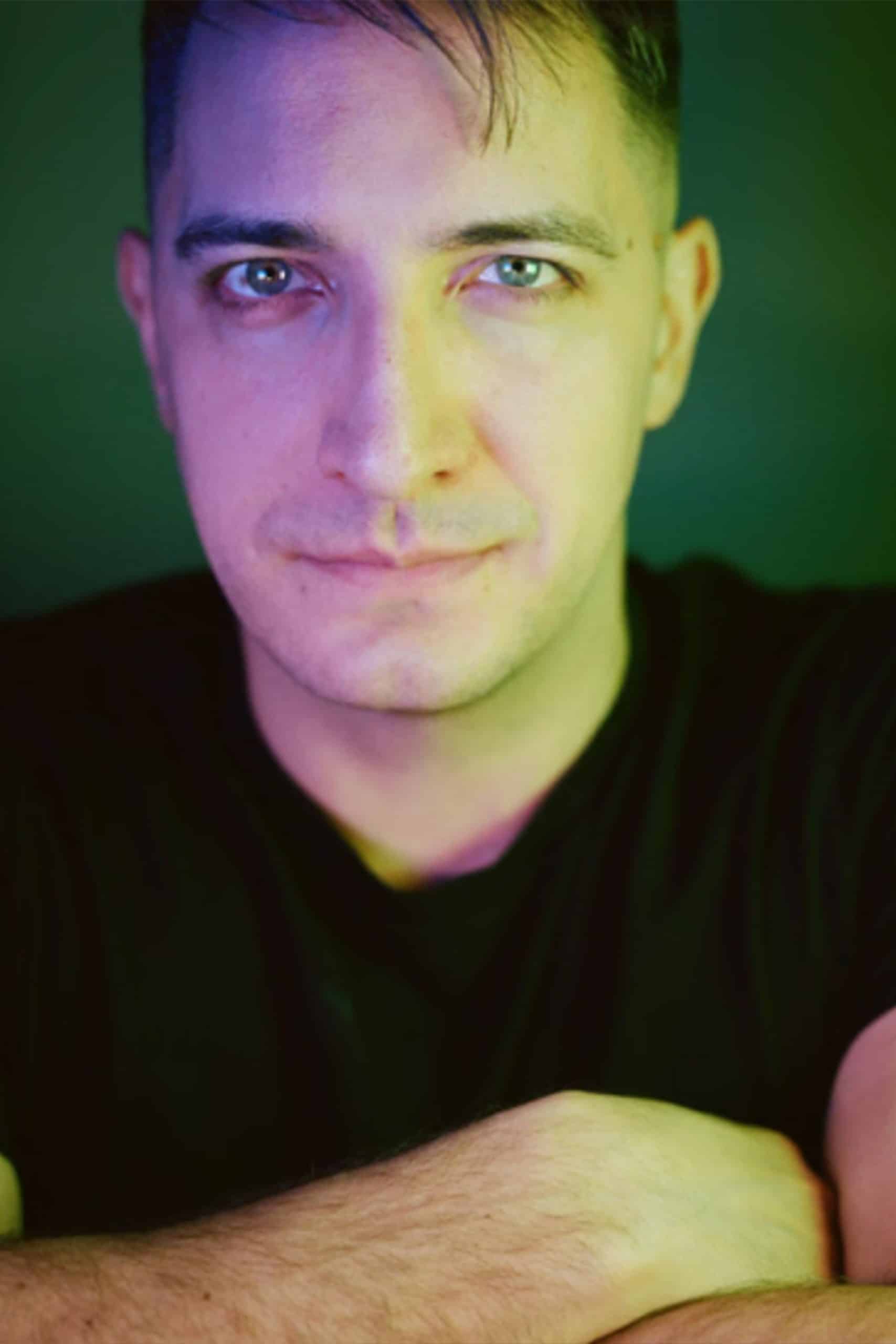 https://ecawards.net/wp-content/uploads/2025/07/01_Maidhof_Portrait-scaled-aspect-ratio-400-600-scaled.jpg